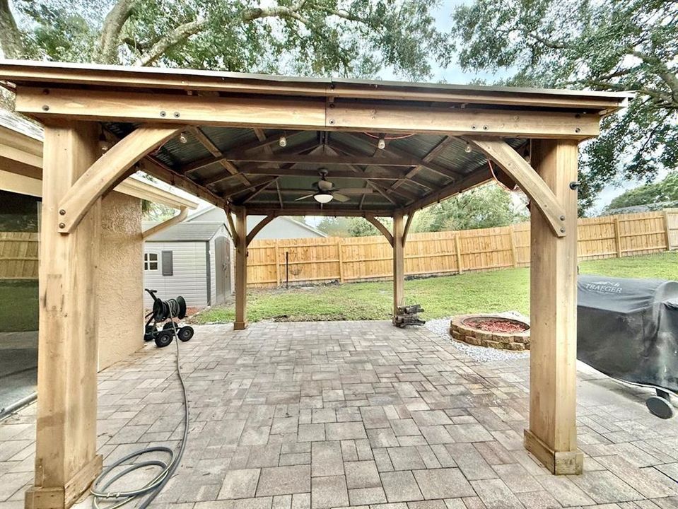 待售: $519,000 (3 贝兹, 2 浴室, 2408 平方英尺)