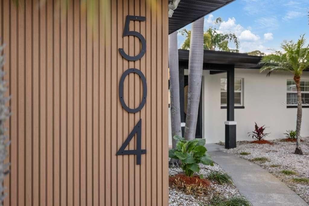 For Sale: $449,900 (3 beds, 2 baths, 1796 Square Feet)