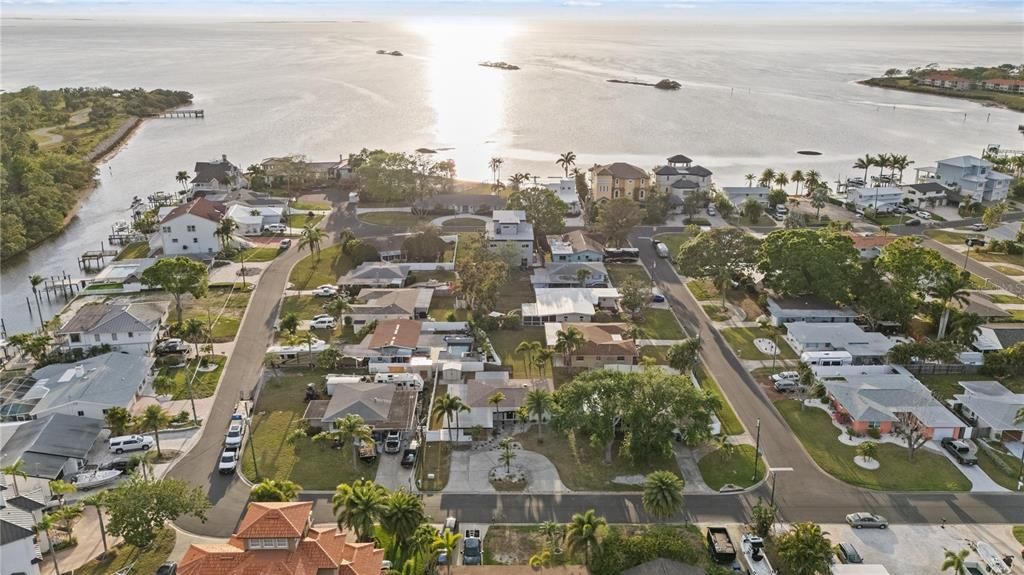 For Sale: $449,900 (3 beds, 2 baths, 1796 Square Feet)