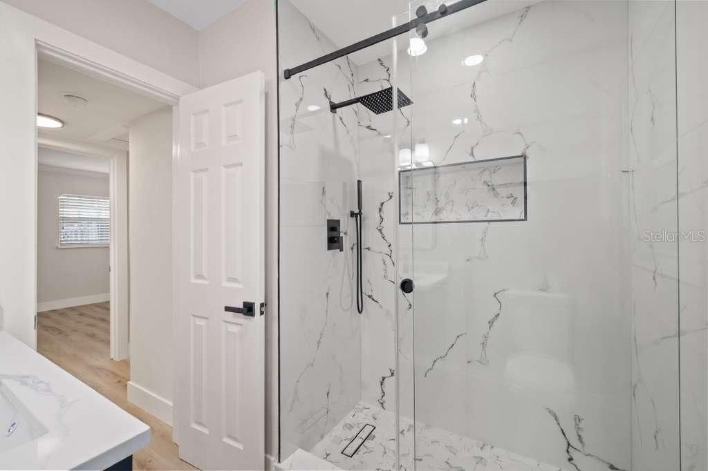 For Sale: $449,900 (3 beds, 2 baths, 1796 Square Feet)