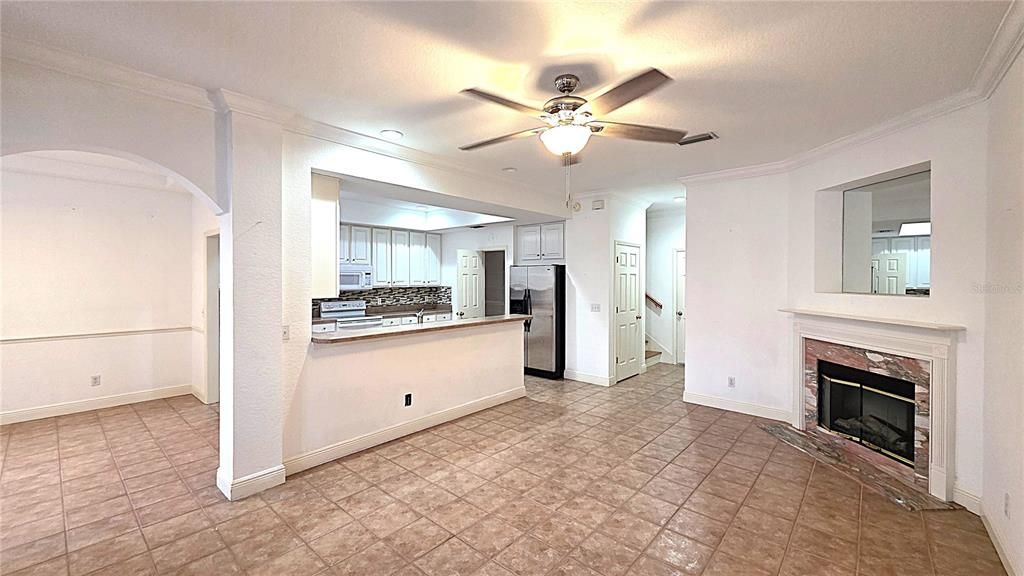 В аренду: $2,800 (3 спален, 2 ванн, 2141 Квадратных фут)