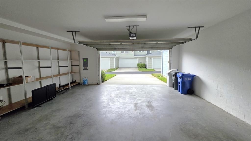 В аренду: $2,800 (3 спален, 2 ванн, 2141 Квадратных фут)