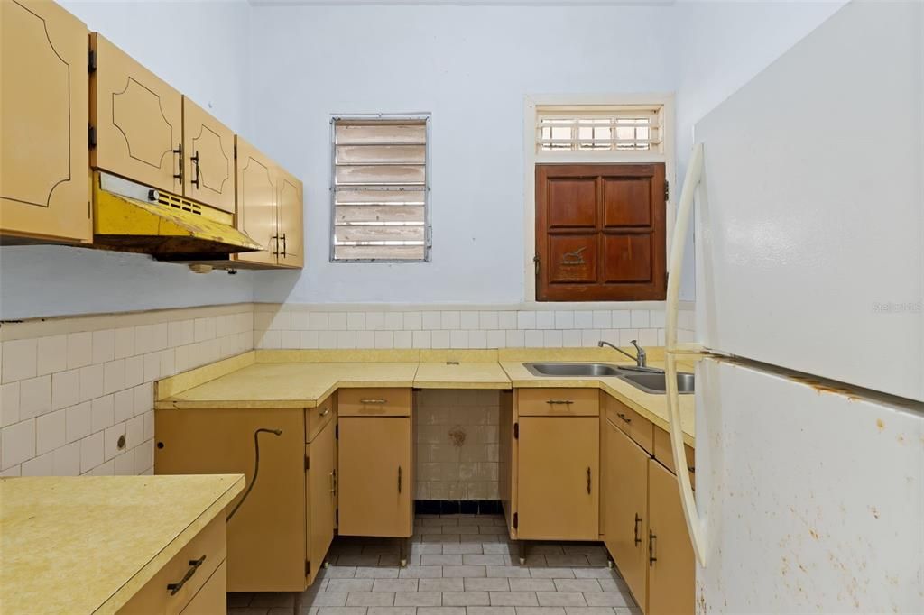 For Sale: $1,850,000 (0 beds, 0 baths, 3000 Square Feet)