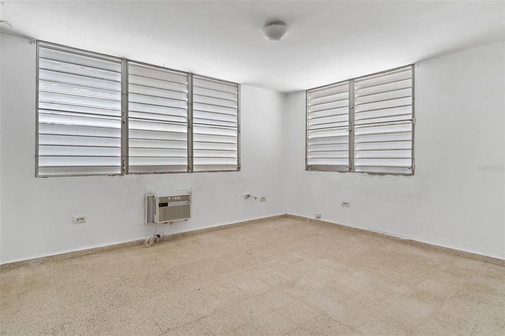 For Sale: $1,850,000 (0 beds, 0 baths, 3000 Square Feet)