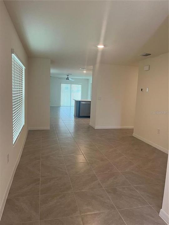 В аренду: $1,700 (3 спален, 2 ванн, 1504 Квадратных фут)