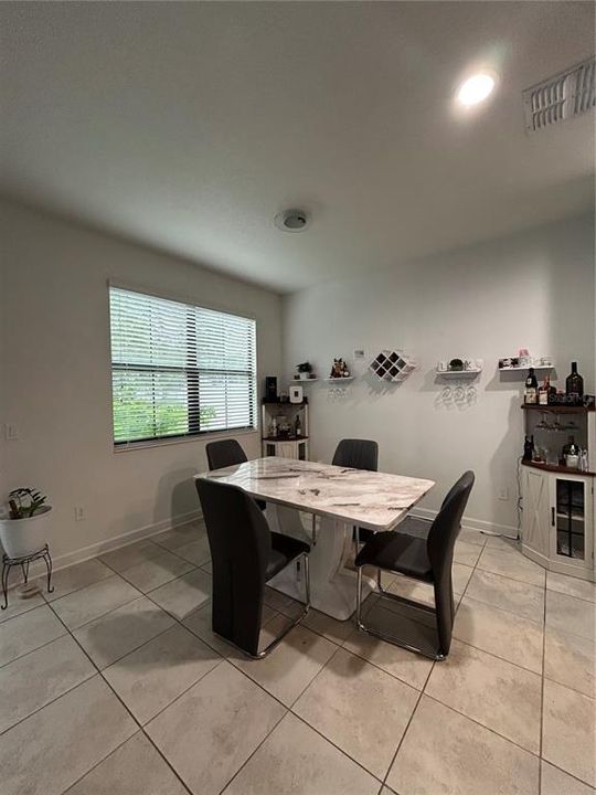 For Rent: $2,950 (4 beds, 3 baths, 2040 Square Feet)