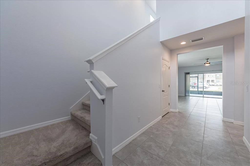 For Rent: $2,200 (4 beds, 3 baths, 1980 Square Feet)