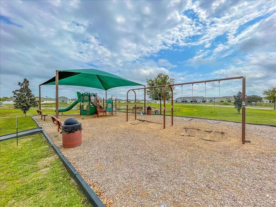 For Rent: $2,200 (4 beds, 3 baths, 1980 Square Feet)