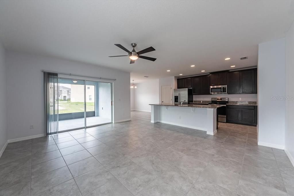 For Rent: $2,200 (4 beds, 3 baths, 1980 Square Feet)