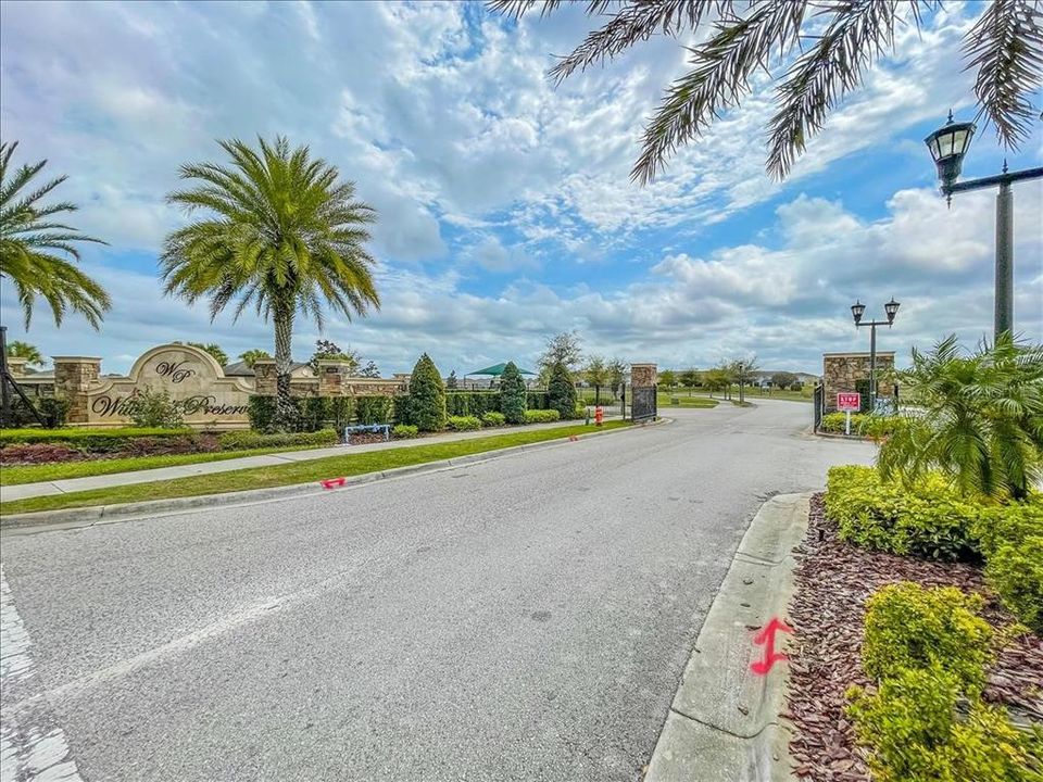 For Rent: $2,200 (4 beds, 3 baths, 1980 Square Feet)