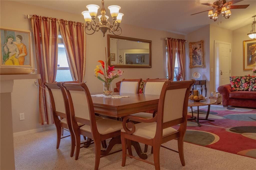 For Sale: $335,000 (3 beds, 2 baths, 1675 Square Feet)