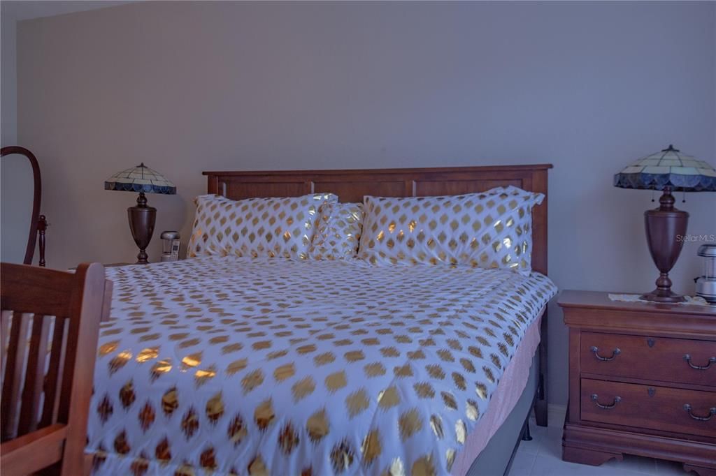 For Sale: $335,000 (3 beds, 2 baths, 1675 Square Feet)