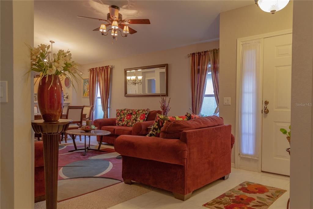 For Sale: $335,000 (3 beds, 2 baths, 1675 Square Feet)