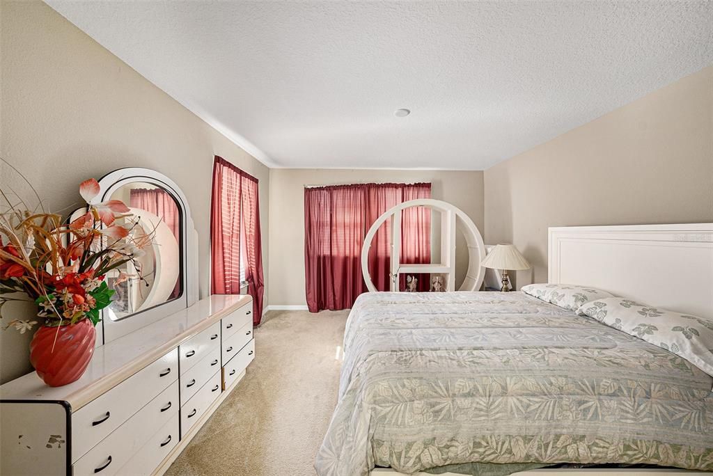 На продажу: $599,900 (5 спален, 4 ванн, 3546 Квадратных фут)