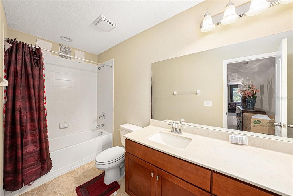 На продажу: $599,900 (5 спален, 4 ванн, 3546 Квадратных фут)