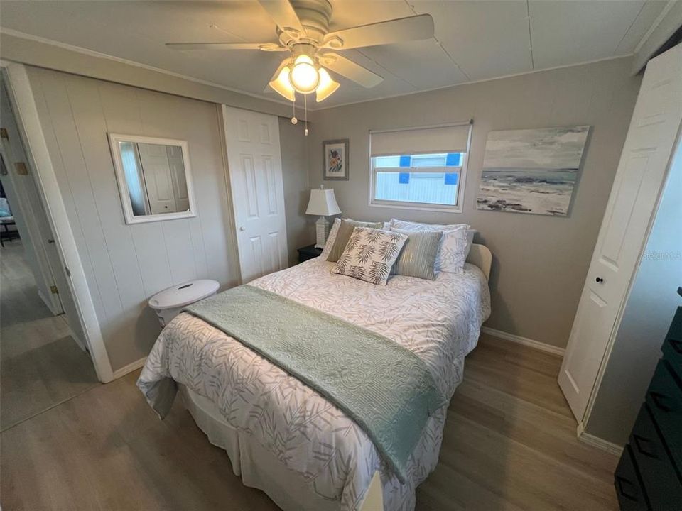 Active With Contract: $164,500 (2 beds, 2 baths, 960 Square Feet)