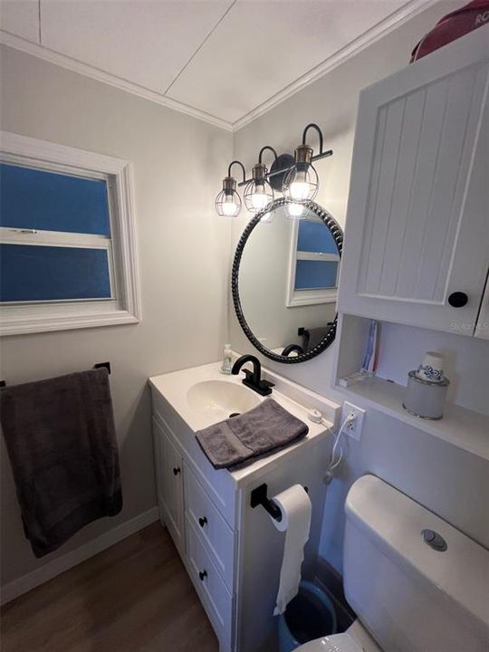 Active With Contract: $164,500 (2 beds, 2 baths, 960 Square Feet)