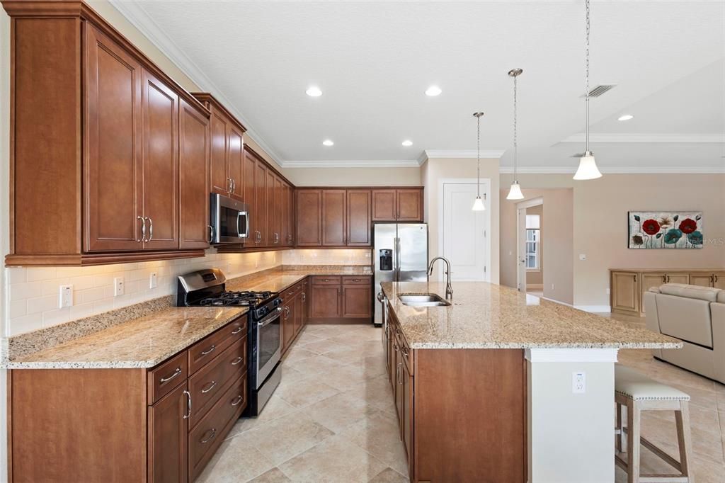 待售: $494,900 (3 贝兹, 3 浴室, 2544 平方英尺)