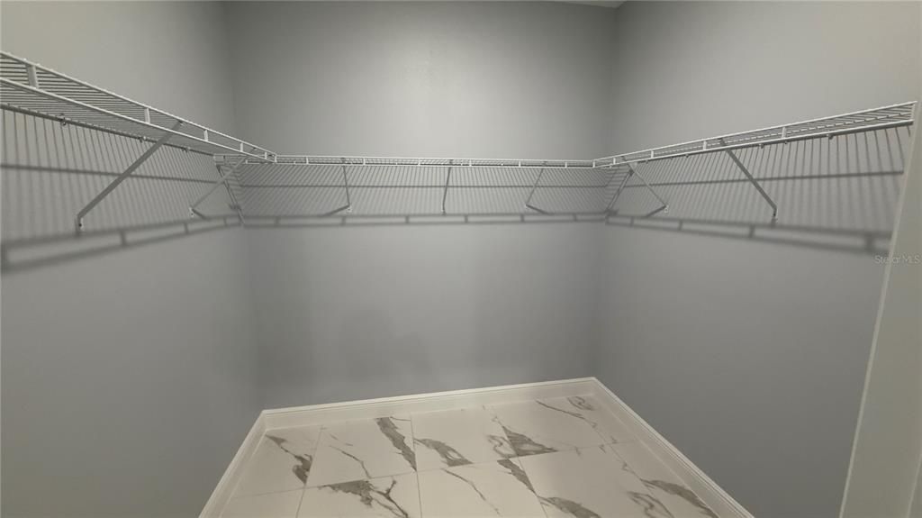 В аренду: $2,750 (4 спален, 2 ванн, 1802 Квадратных фут)