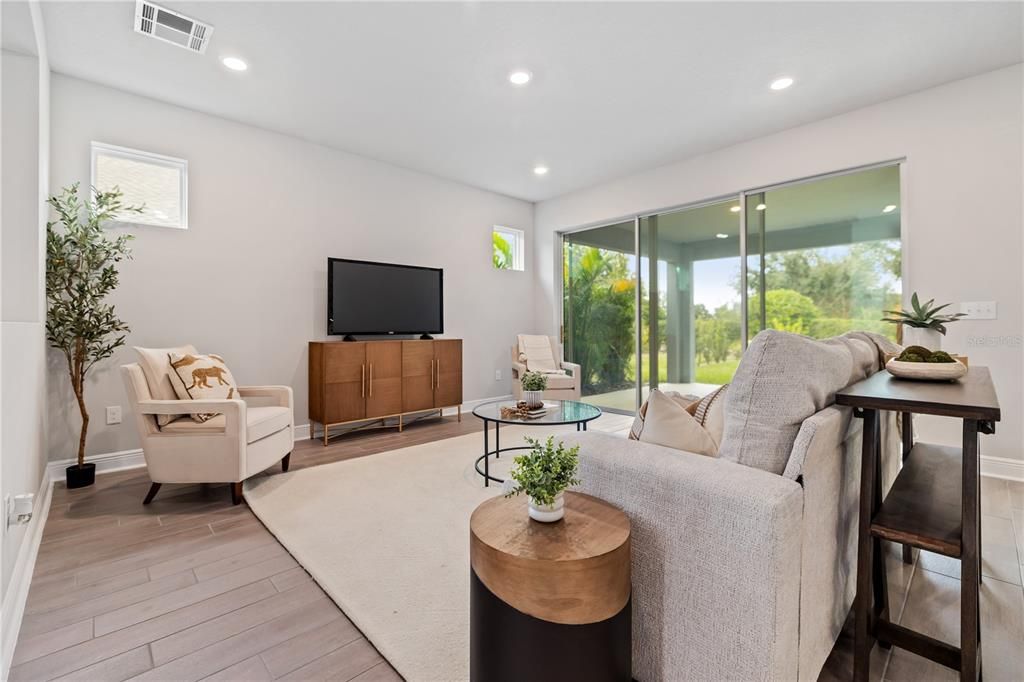 For Sale: $449,000 (2 beds, 2 baths, 1927 Square Feet)