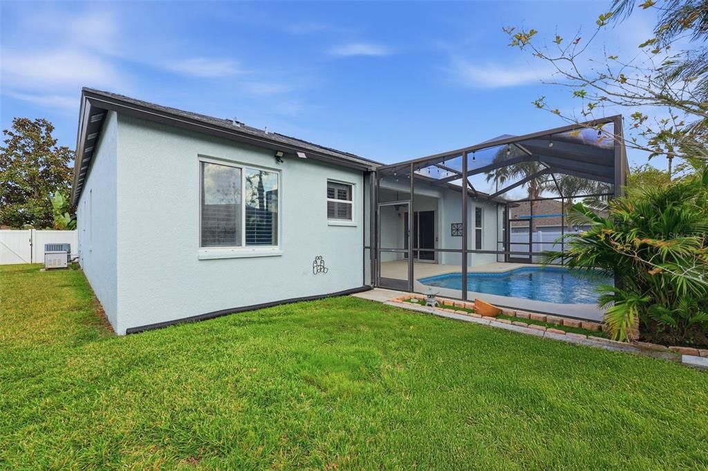 待售: $600,000 (4 贝兹, 3 浴室, 2713 平方英尺)