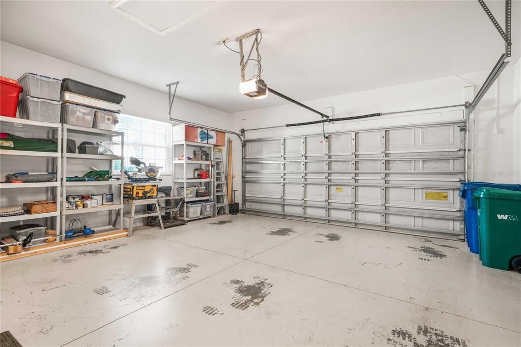 合同活跃: $299,900 (3 贝兹, 2 浴室, 1670 平方英尺)