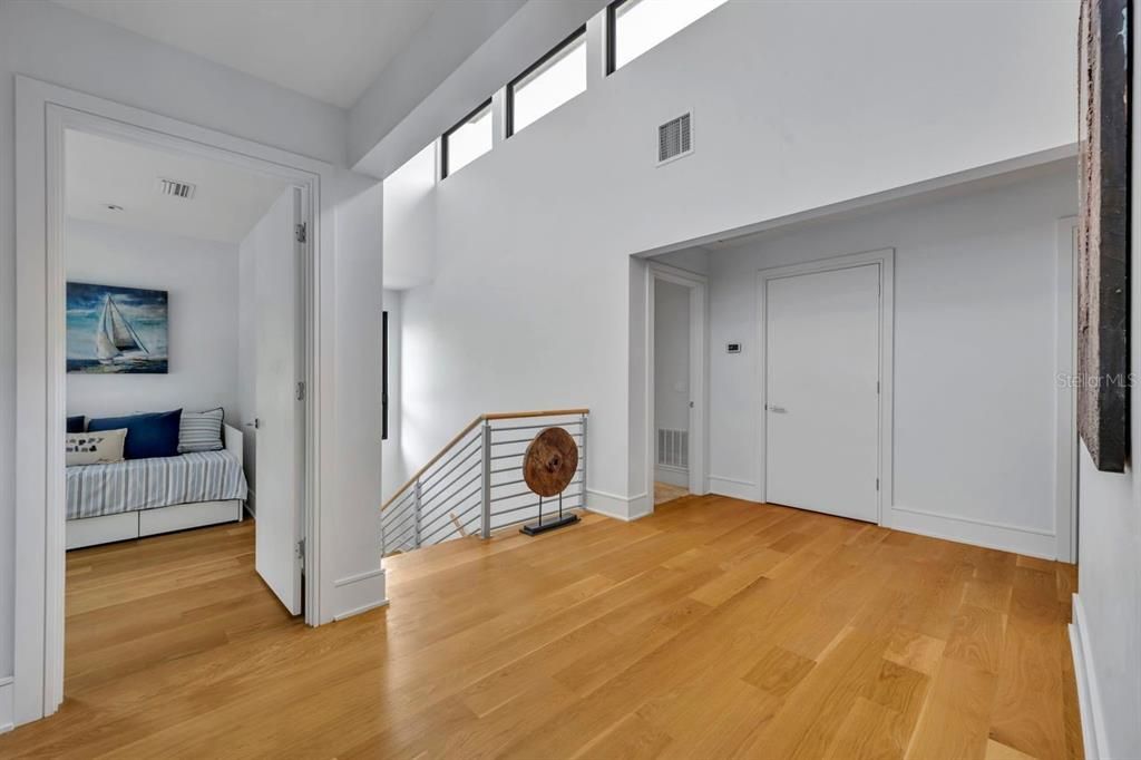 En Venta: $2,885,000 (5 camas, 3 baños, 4001 Pies cuadrados)