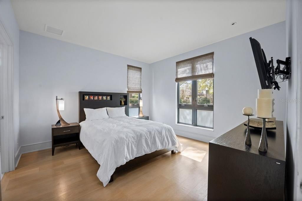 En Venta: $2,885,000 (5 camas, 3 baños, 4001 Pies cuadrados)