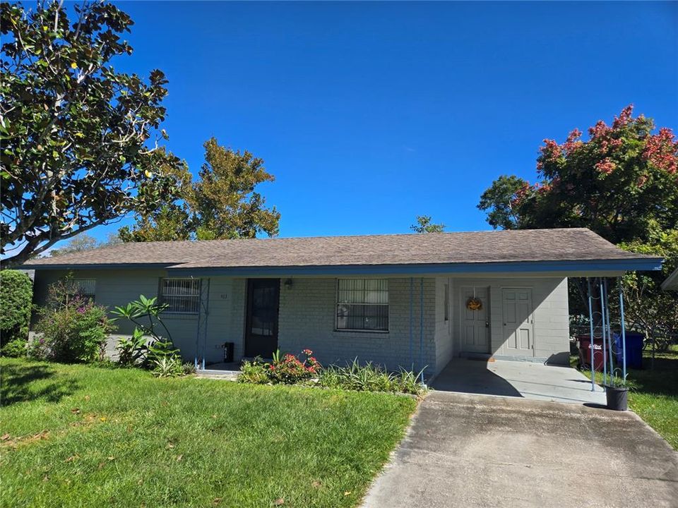 出租: $1,750 (3 贝兹, 2 浴室, 936 平方英尺)