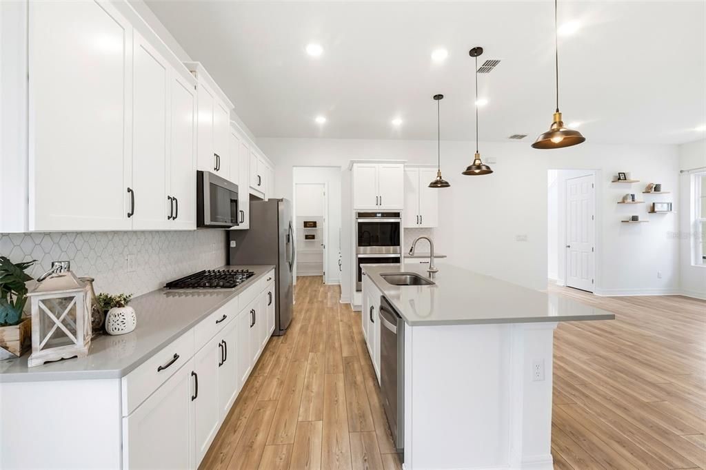 For Sale: $829,000 (4 beds, 2 baths, 2437 Square Feet)