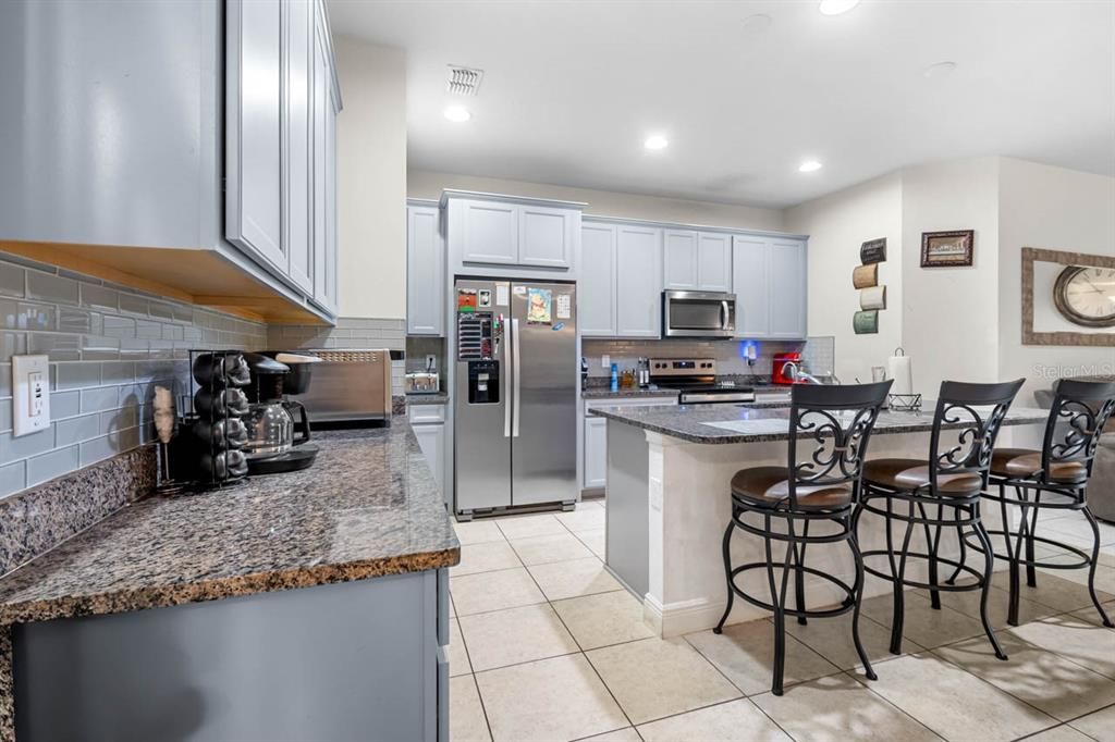 En Venta: $365,000 (4 camas, 3 baños, 2618 Pies cuadrados)