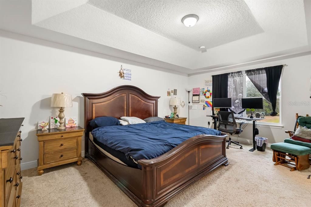 En Venta: $365,000 (4 camas, 3 baños, 2618 Pies cuadrados)