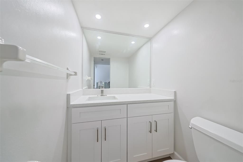 En Venta: $210,000 (2 camas, 2 baños, 1296 Pies cuadrados)