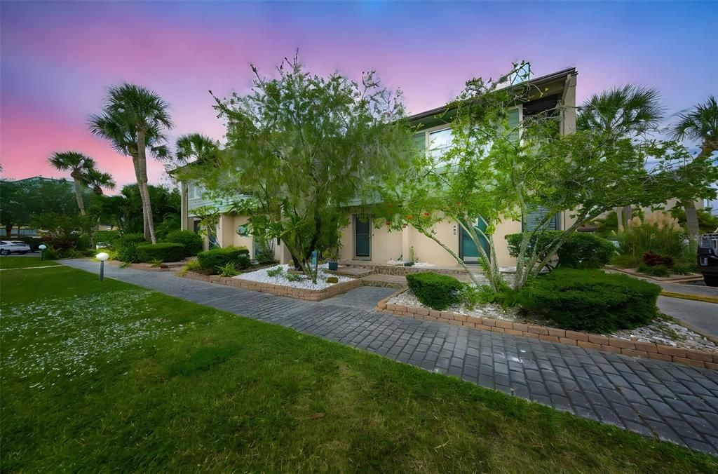 En Venta: $210,000 (2 camas, 2 baños, 1296 Pies cuadrados)