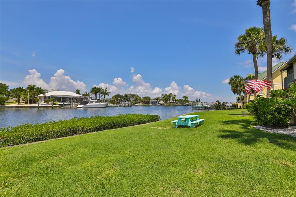 En Venta: $210,000 (2 camas, 2 baños, 1296 Pies cuadrados)