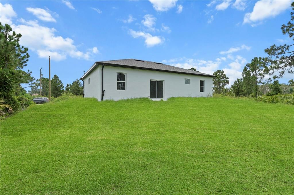 For Sale: $285,900 (3 beds, 2 baths, 1270 Square Feet)