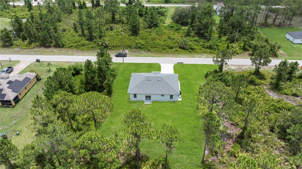 For Sale: $285,900 (3 beds, 2 baths, 1270 Square Feet)