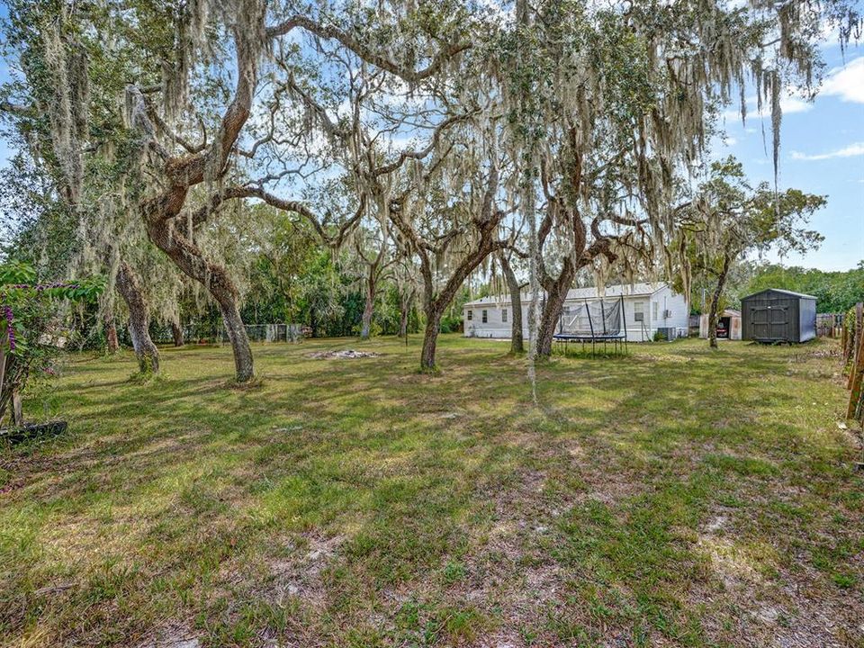 En Venta: $299,900 (3 camas, 3 baños, 1890 Pies cuadrados)