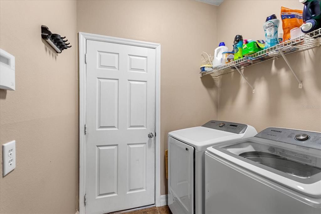 For Sale: $439,900 (4 beds, 2 baths, 2365 Square Feet)