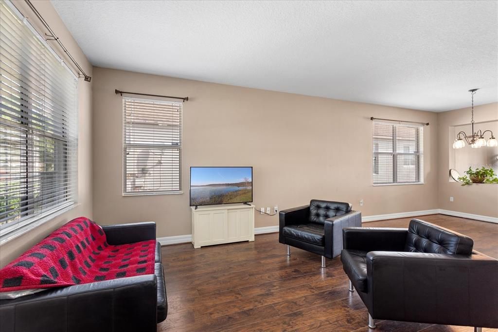 For Sale: $439,900 (4 beds, 2 baths, 2365 Square Feet)