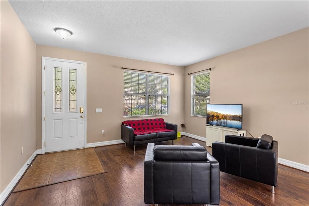 For Sale: $439,900 (4 beds, 2 baths, 2365 Square Feet)