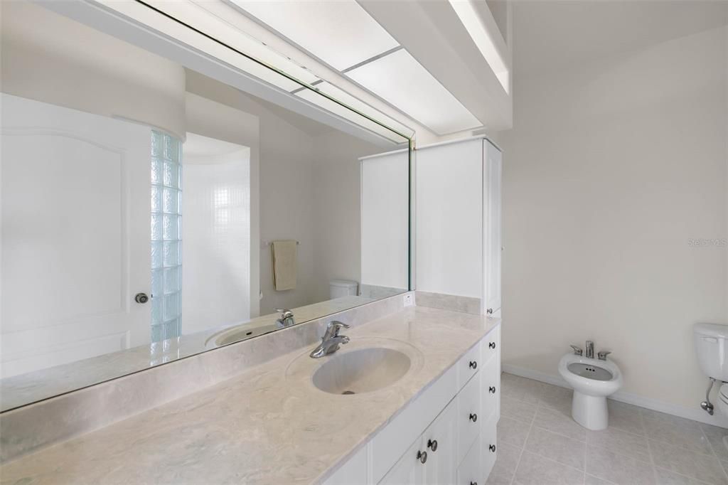 待售: $745,000 (3 贝兹, 2 浴室, 1847 平方英尺)