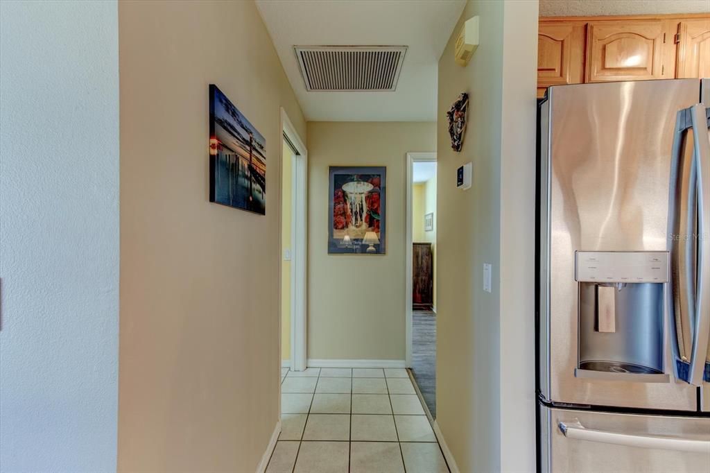 合同活跃: $559,000 (3 贝兹, 2 浴室, 2240 平方英尺)