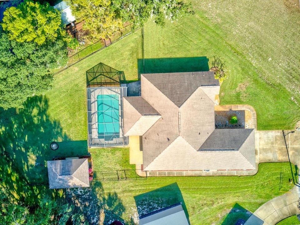 合同活跃: $559,000 (3 贝兹, 2 浴室, 2240 平方英尺)