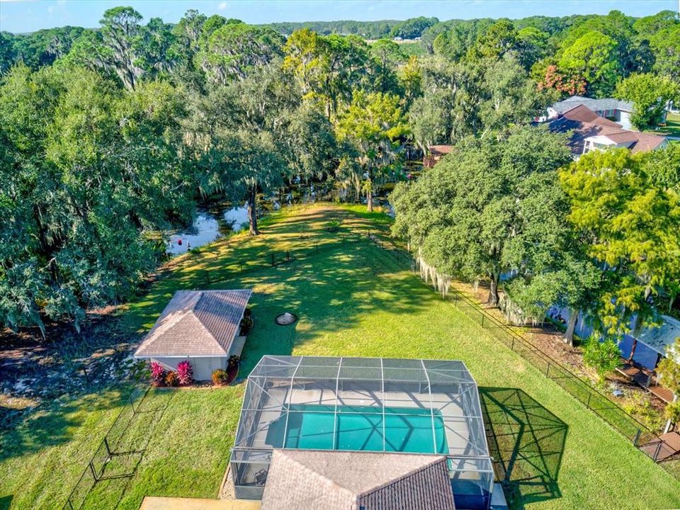 合同活跃: $559,000 (3 贝兹, 2 浴室, 2240 平方英尺)