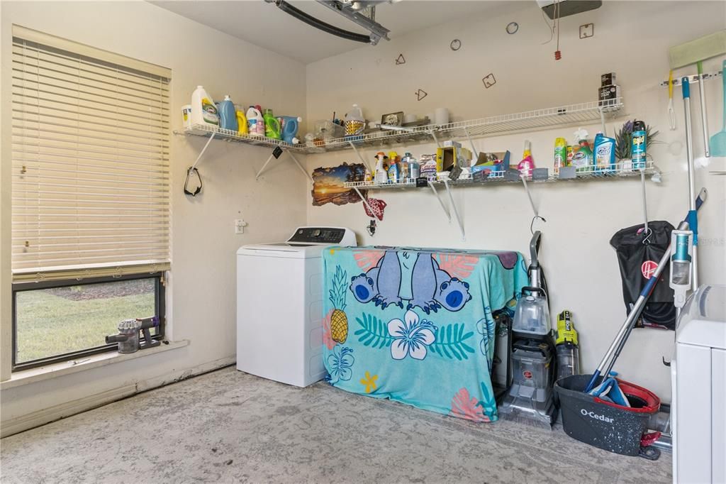 待售: $367,000 (4 贝兹, 3 浴室, 2362 平方英尺)