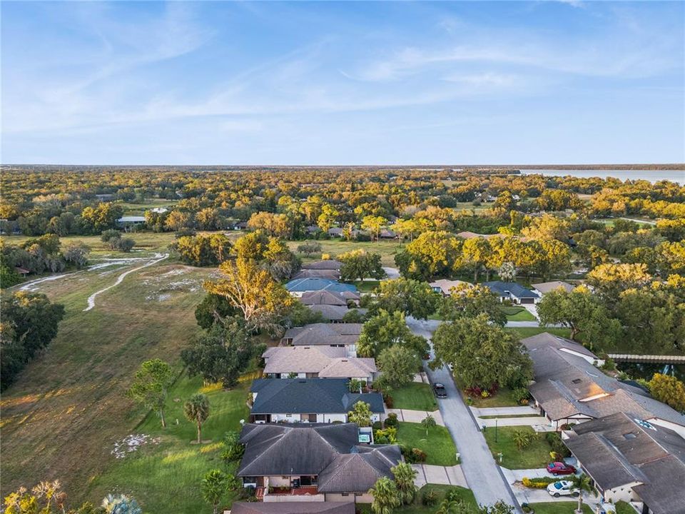 待售: $367,000 (4 贝兹, 3 浴室, 2362 平方英尺)