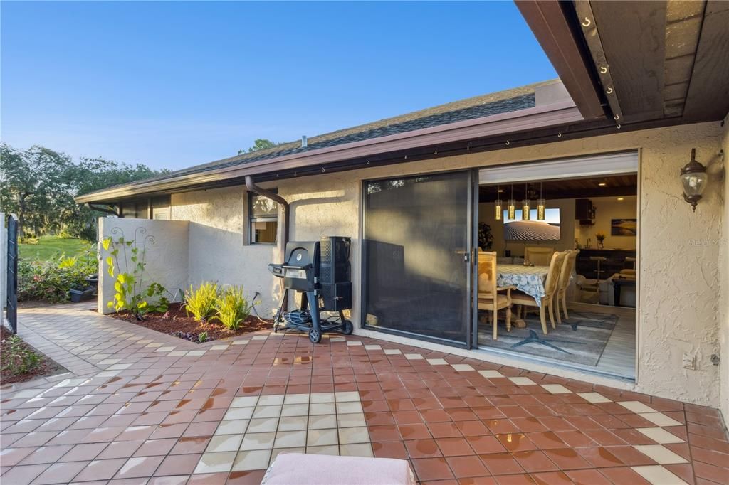 待售: $367,000 (4 贝兹, 3 浴室, 2362 平方英尺)