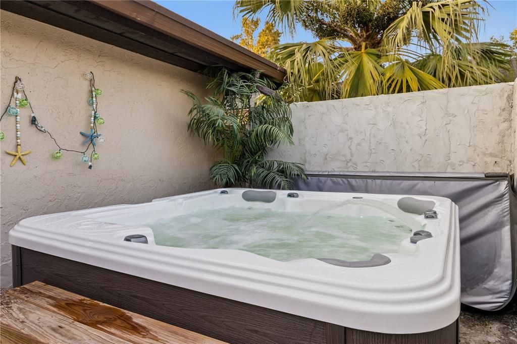 待售: $367,000 (4 贝兹, 3 浴室, 2362 平方英尺)