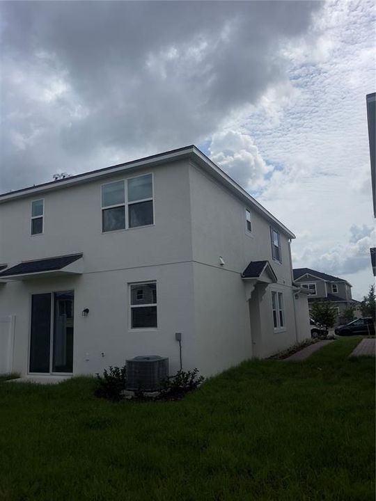 Active With Contract: $2,200 (3 beds, 2 baths, 1611 Square Feet)